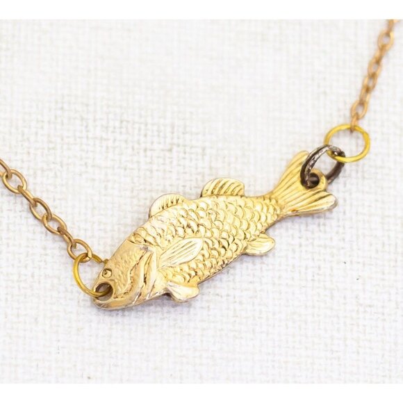 20 inch, Vintage Gold Tone Intricate Fish Symbolic Necklace - C1 - Picture 1 of 3